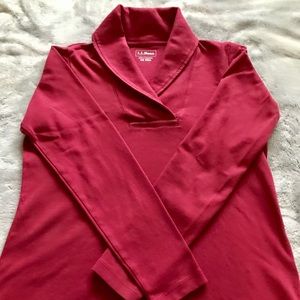 LL Bean V-Neck Pullover; Women’s XS